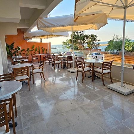 Azure Bay Hotel Agia Varvara Exterior photo